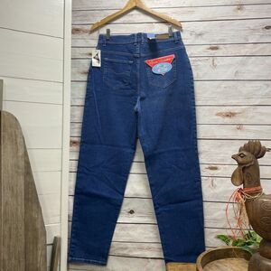 Gloria Vanderbilt Stretch Blue Jean Medium Length Pocket NWT 16